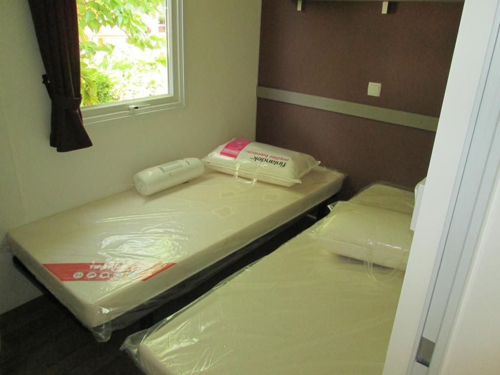 Mobil Home Dans Camping Lattes